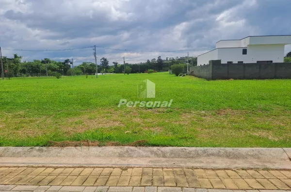 Terreno de 300m² para venda,  Residencial Ecovilla Taubaté, Taubaté - Foto 1