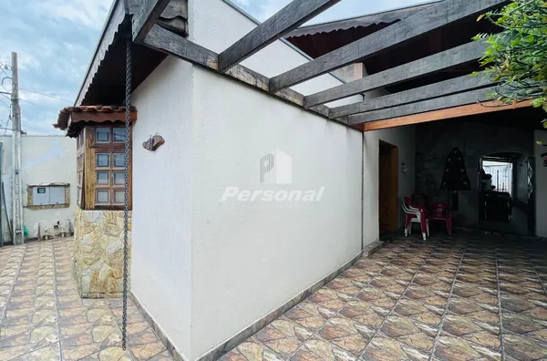 Casa  próxima a rodoviaria nova... - Foto 1