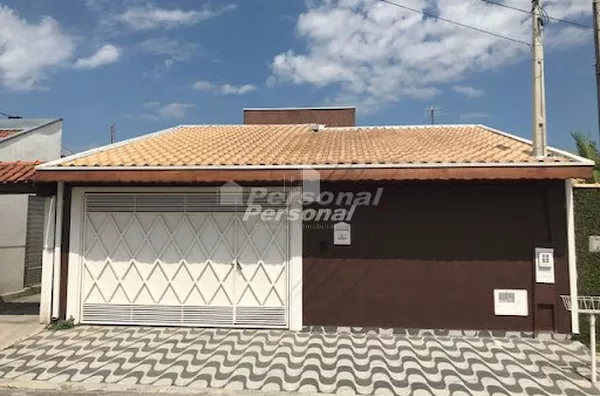 Casa em via publica em Vila Areao  -  Taubaté - Foto 1