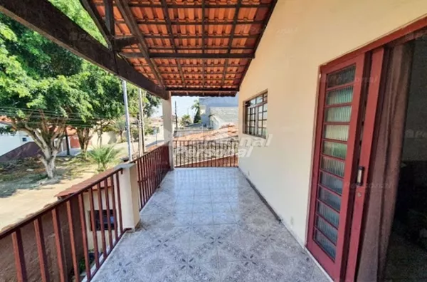 Sobrado à venda, 180 m² por R$ 380.000,00 - Alto São Pedro - Taubaté/SP - Foto 1