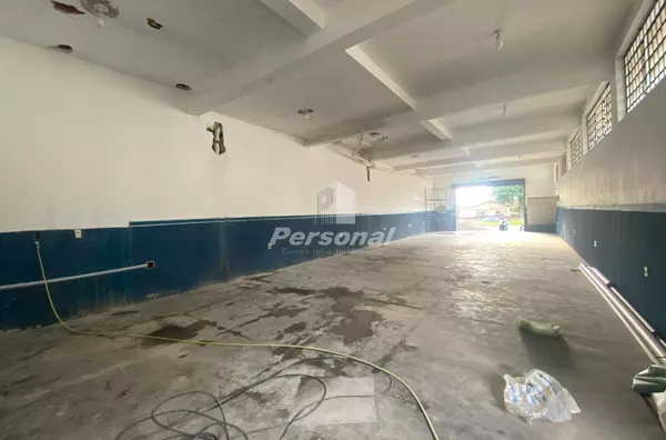 Ponto de 180m² para aluguel, Vila São José, Taubaté - Foto 1