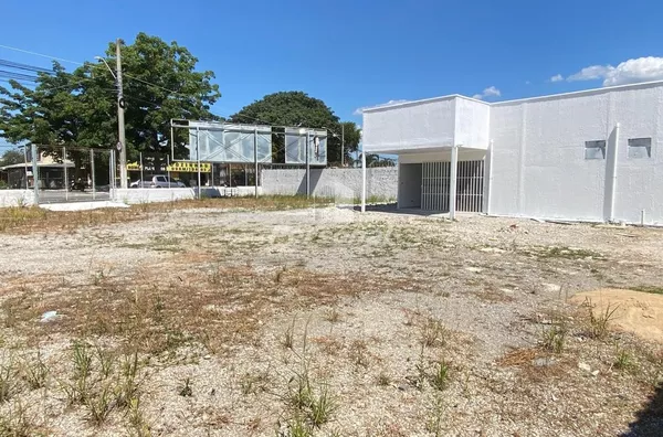 Ponto comercial para venda e aluguel no Independência, Taubaté