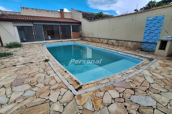 Casa com piscina na Vila São José para venda, Taubaté - Foto 1