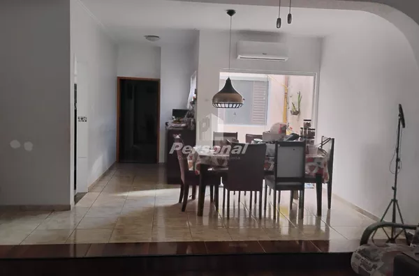 Excelente casa de 3 dormitórios sendo 2 suítes Jardim Maria Augusta, - Foto 4