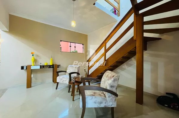 Casa térrea com piscina em Condomínio fechado, em Taubaté - Foto 3