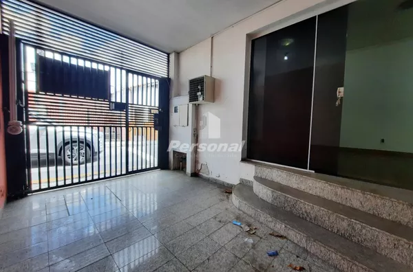 Casa com 3 dormitórios à venda, 300 m², Centro, Taubaté/SP - Foto 3