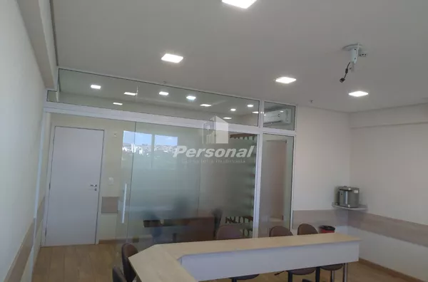 Sala comercial na av. Charles Schnneider em Taubaté - Foto 5