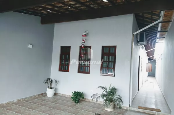 Casa com 2 dormitórios à venda, 77 m² por R$ 270.000,00 - Jardim Gurilândia - Taubaté/SP - Foto 1