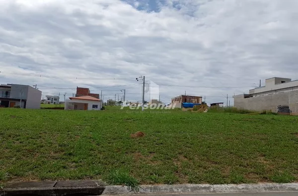 Terreno à venda no Condomínio Vale dos Cristais, 250 m² por R$ 187.000 - Itapecerica - Taubaté/SP - Foto 1