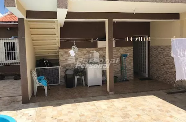 Casa em via publica em Vila Areao  -  Taubaté - Foto 6
