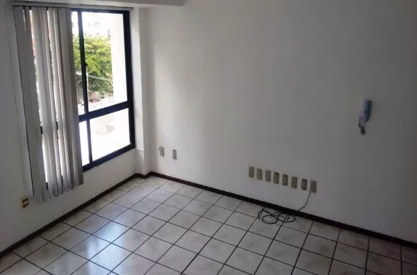 SALA COMERCIAL para aluguel na Pituba Salvador