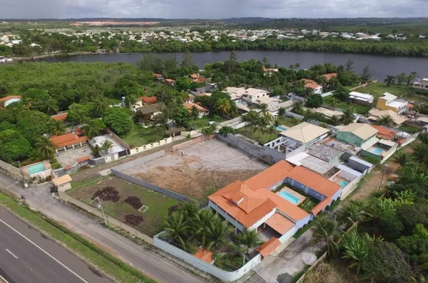 Terreno disponível para venda em Barra do Jacuípe - Camaçari