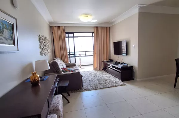 Apartamento 3/4, sendo 02 suítes, vista mar na Pituba