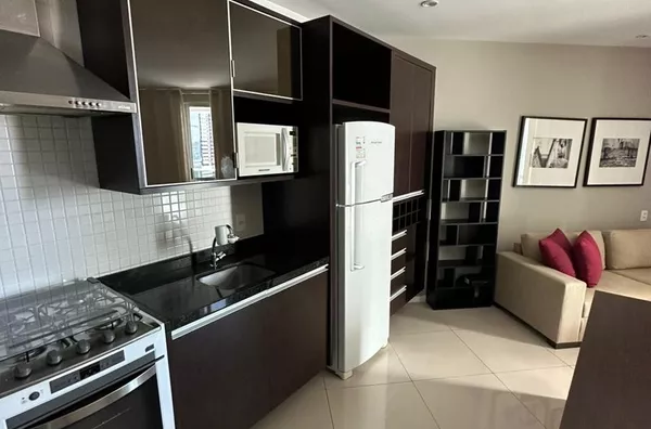 Excelente Studio Mobiliado no Mundo Plaza