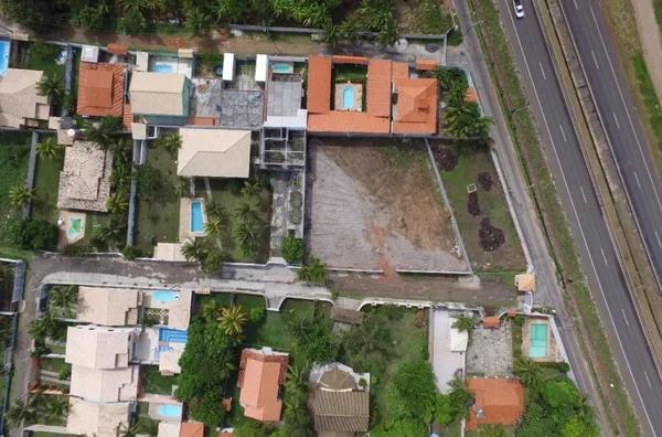Terreno disponível para venda em Barra do Jacuípe - Camaçari