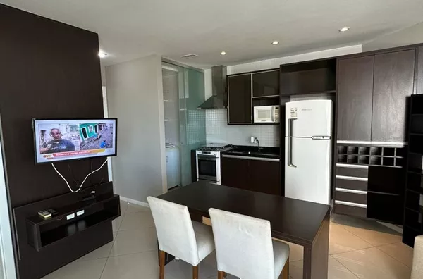 Excelente Studio Mobiliado no Mundo Plaza