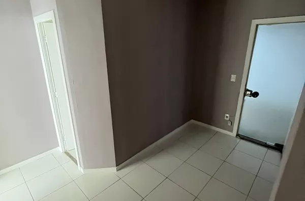 Sala comercial para aluguel no bairro Itaigara - Salvador