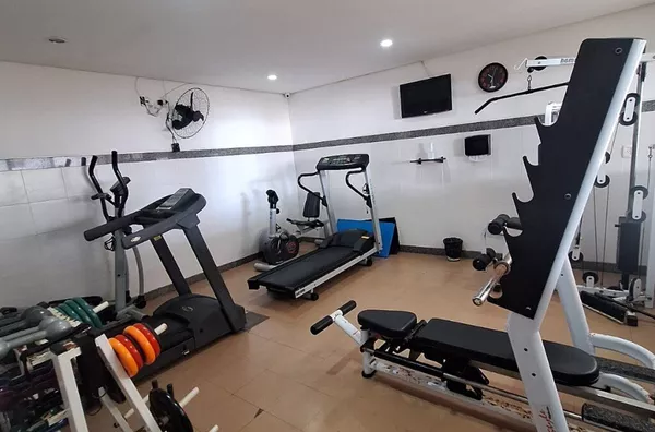 Apartamento 3/4, sendo 02 suítes, vista mar na Pituba