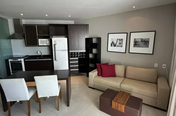 Excelente Studio Mobiliado no Mundo Plaza