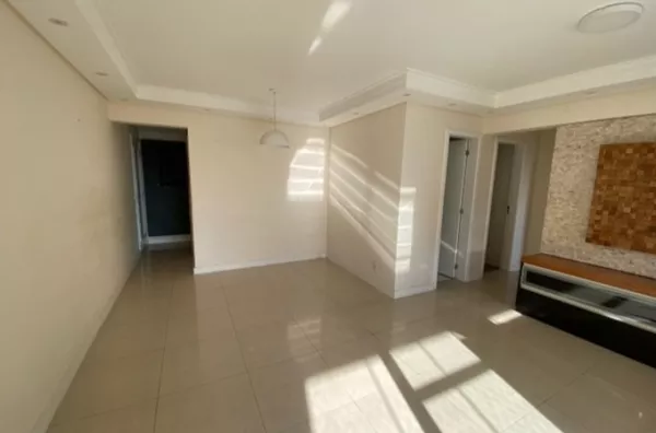 Impecável apartamento próximo do metrô