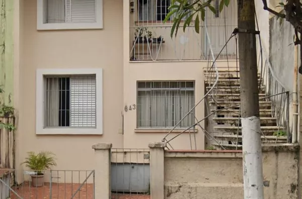 Casa assobradada para aluguel,  Cambuci, São Paulo