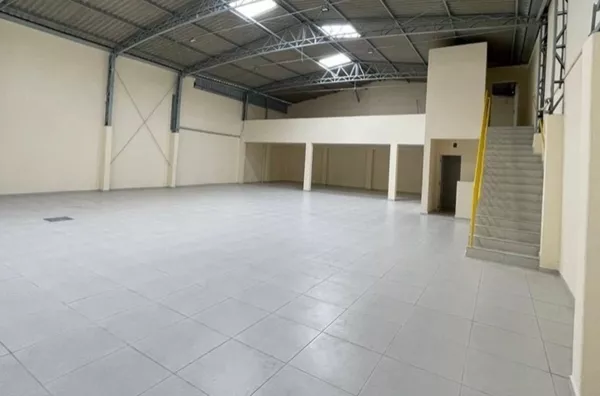 Galpão para venda avenida Presidente Tancredo Neves