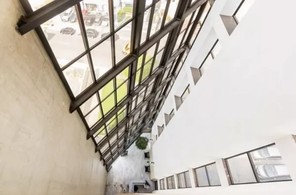 Sala comercial próxima do metrô