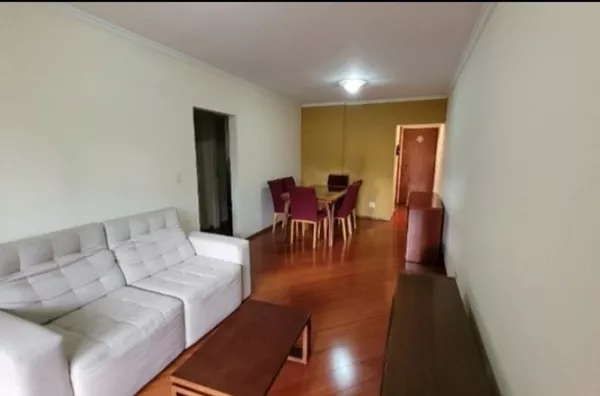 Apartamento a 500 metros do metrô Pça da Árvore