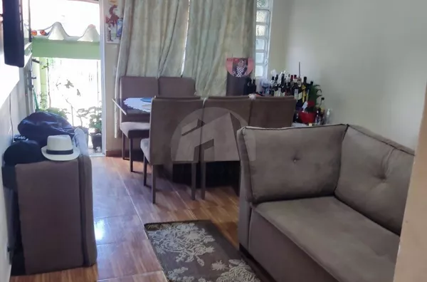 Casa para venda com 2 dormitórios, por R$350.000 - Jardim Helga, São Paulo/SP