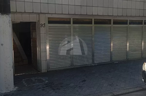 Sobrado para venda, R$630.000 Jardim Colonial, São Paulo.