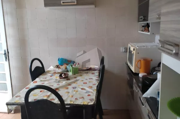 Sobrado para venda, 2 quarto(s),  R$ 360.000 - Jardim Leônidas Moreira, São Paulo