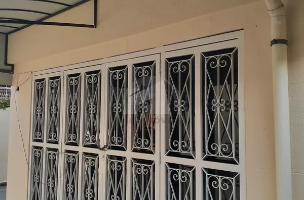 Salão com 348m², 4 suítes para locação no Jardim Ipanema - São Paulo/SP