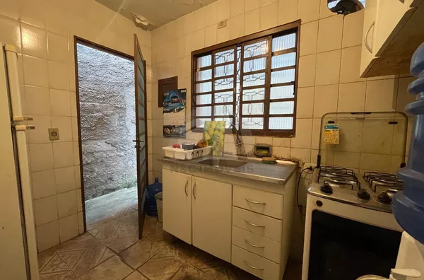 Sobrado para venda, 6 quarto(s),  R$ 680.000 Jardim Malia Ii, São Paulo