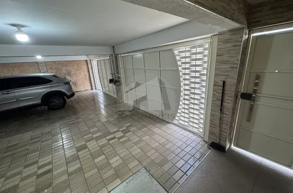 Sobrado para venda por R$990.000 - Terceira Divisão de Interlagos, São Paulo/SP