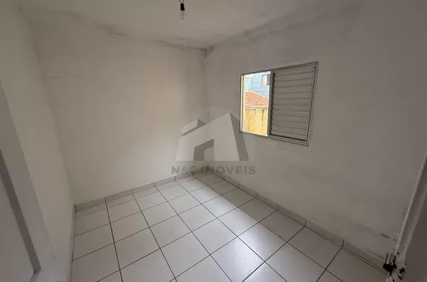 CA4798 - Casa para locação por R$1.500 - Jardim Ana Lúcia/SP