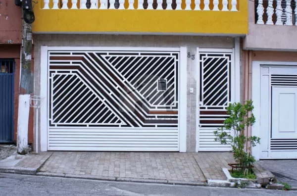 SO4622 - Sobrado de 125m² para venda por R$690.000 - Jd. Guanhembu/SP