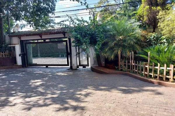 CA4529 - Casa de 697m² para venda por R$1.990.000 - Interlagos/SP