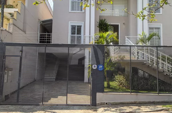 Mansão com 450m², 4 suítes para venda - Morumbi - São Paulo/SP