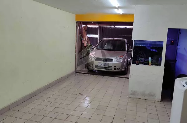 Sobrado á venda R$850.000 Vila Marari/Cupecê