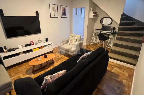 Sobrado para venda, R$600.000 Jardim Guanhembu, São Paulo.