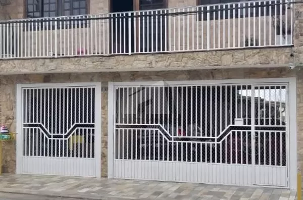 Sobrado com 6 dormitórios à venda, 208 m² por R$ 700.000 - Parque Alto do Rio Bonito - São Paulo/SP