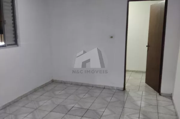 Casa para venda, R$310.000 Jardim Edi, São Paulo.