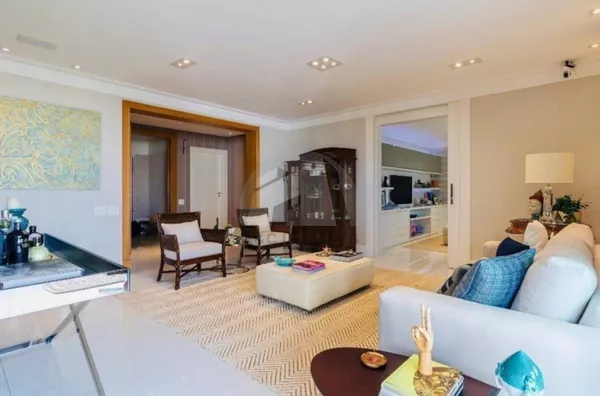 Apartamento 91 de 350m² para Venda R$6.200.000, Sto. Amaro/SP todo mobiliado 