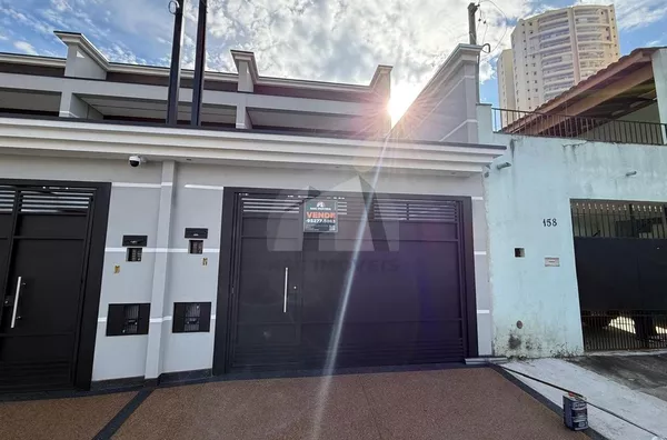  Sobrado para venda por R$1.120.000 - Vila Sofia, São Paulo/SP