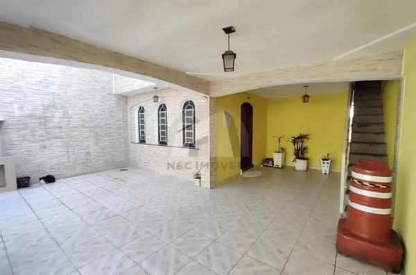 Sobrado para venda, 3 quarto(s), R$ 700.000 Jardim Colonial, São Paulo