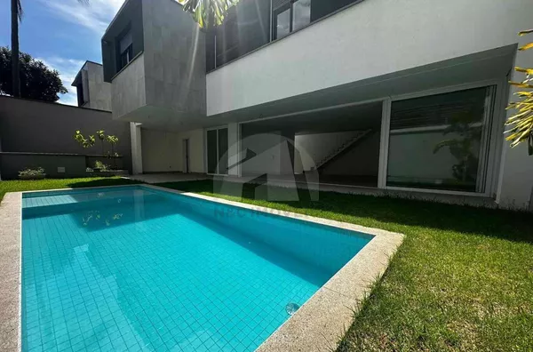 CA5044 - Casa de 450m² para Venda R$ 5.200.000, Campo Belo/SP