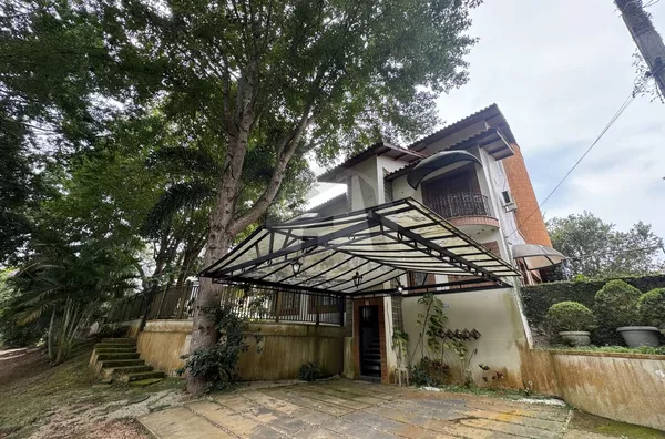 Sobrado á Venda 786m² R$ 1.850.000,00 Jardim das Palmeiras/SP