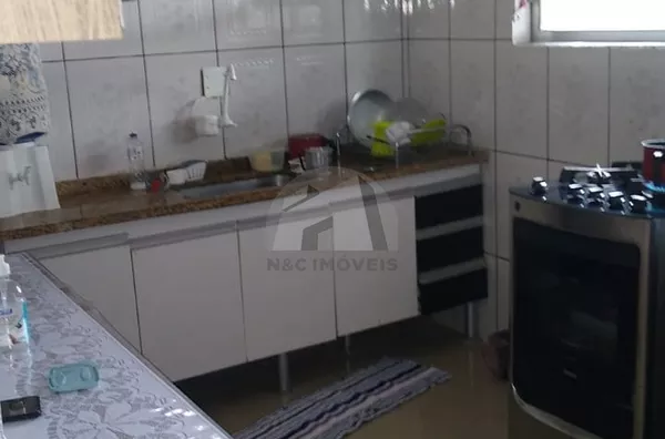 Terreno com 3 casas para venda no Jardim Itatiaia - São Paulo/SP