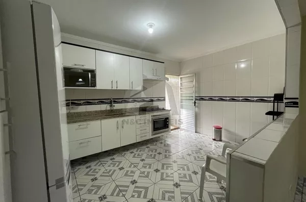 Sobrado para venda, 4 quarto(s), R$ 450.000 - Jardim Iporã, São Paulo