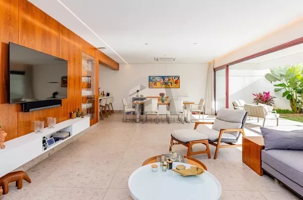 Casa em Condomínio á Venda 536m² R$7.990.000, Campo Belo/SP
